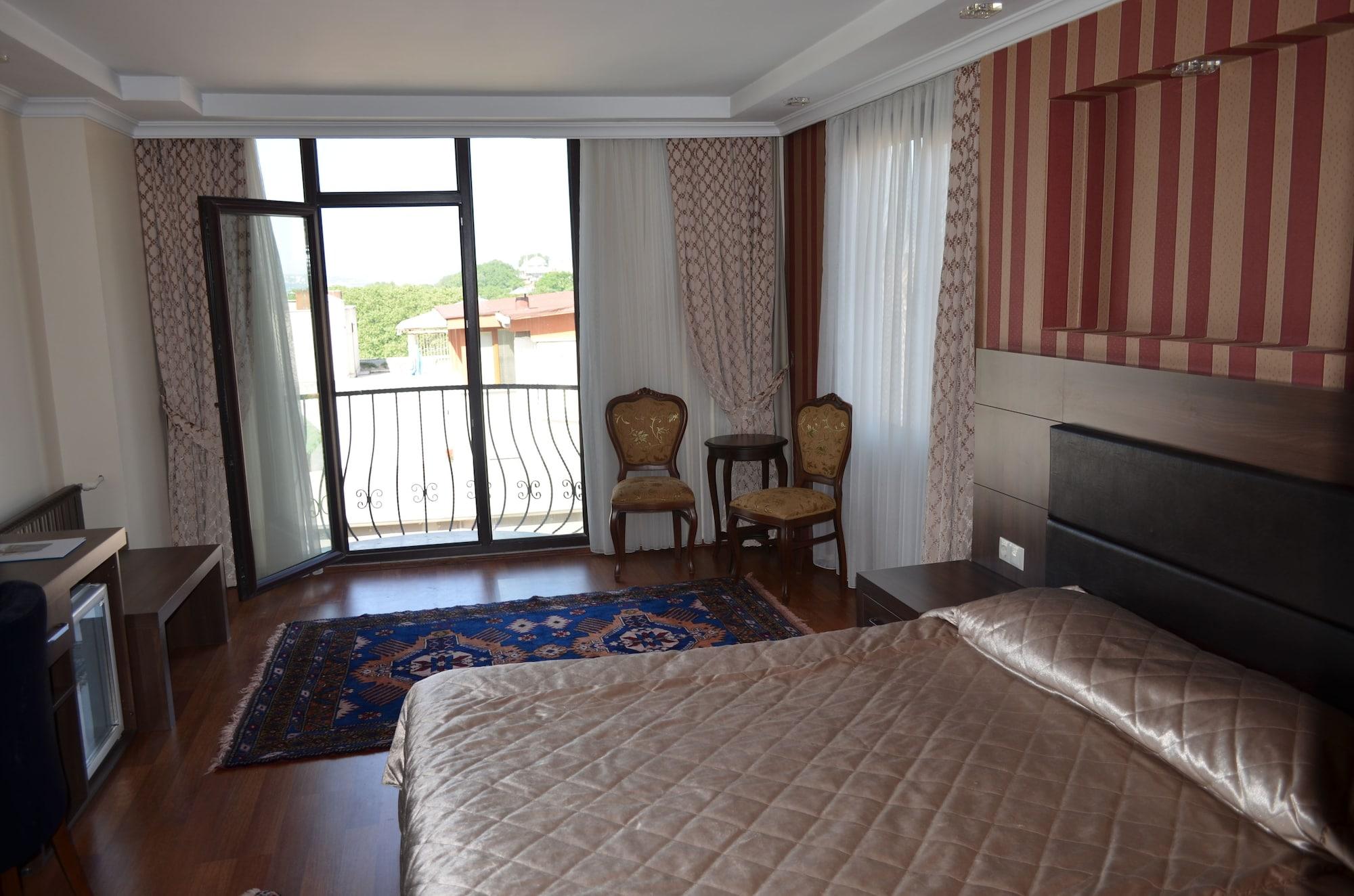 The Istanbul Hotel Екстериор снимка