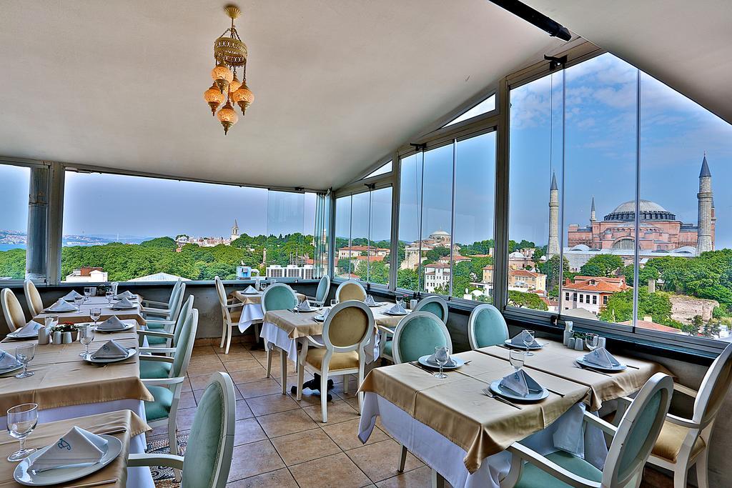 The Istanbul Hotel Екстериор снимка
